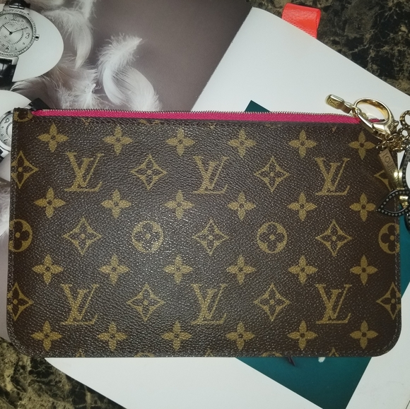 Louis Vuitton Neverfull Pouchette Monogram GM - Picture 6 of 16
